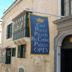 Piccola tour guidato a Casa Rocca Piccola
