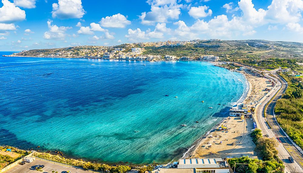 Estate 2024: sono 13 le spiagge Bandiera Blu a Malta - Destinazione ...